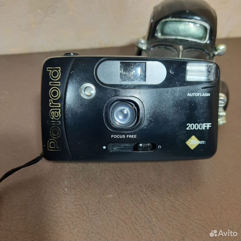 Плёночный фотоаппарат polaroid 2000ff