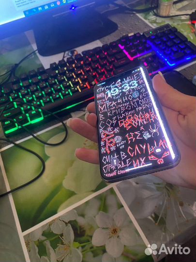 iPhone X, 64 ГБ