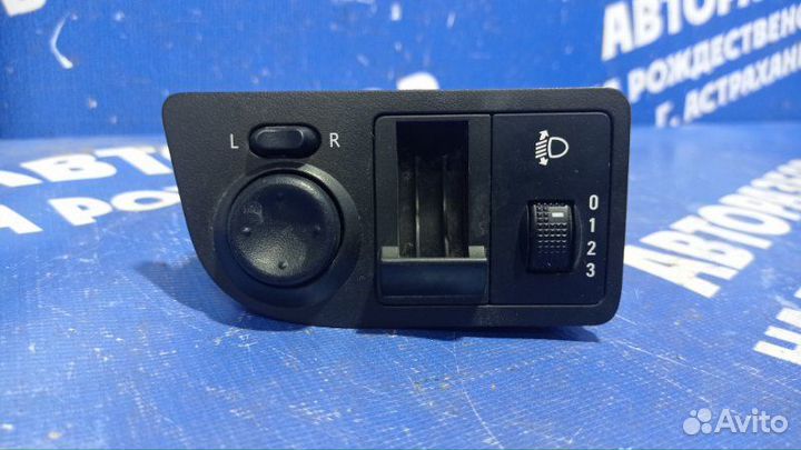 Блок кнопок Chevrolet Spark хэтчбек B10S1 2012