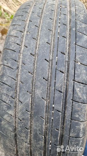 Yokohama LT Radial 215 215/65 R16