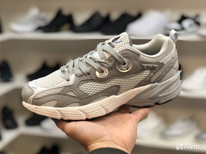 Кроссовки Adidas Astir