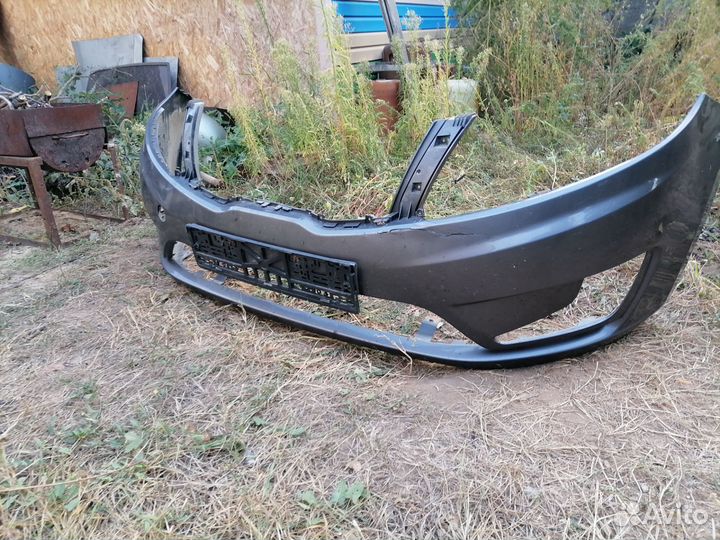Продаю бампер от киа рио 3