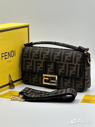 Женская сумка Fendi