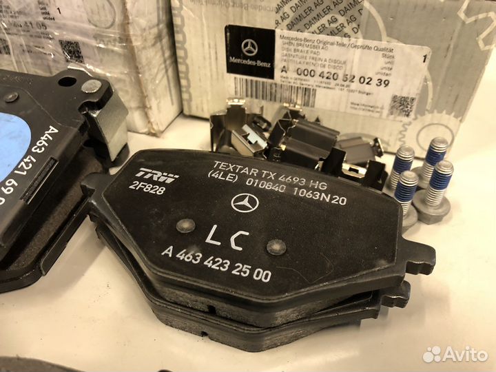 Комплект тормозных колодок Mercedes G 63 AMG