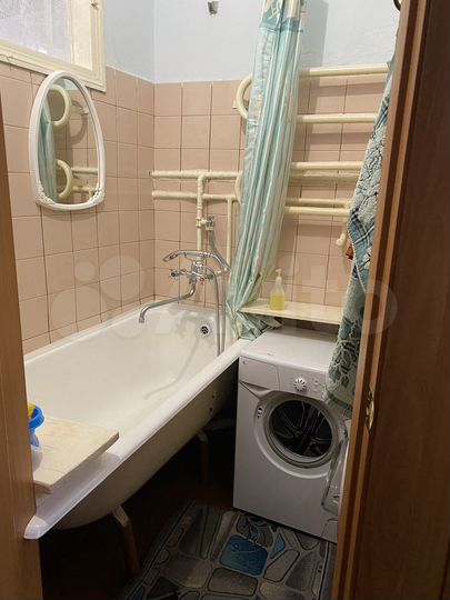 2-к. квартира, 43 м², 2/5 эт.