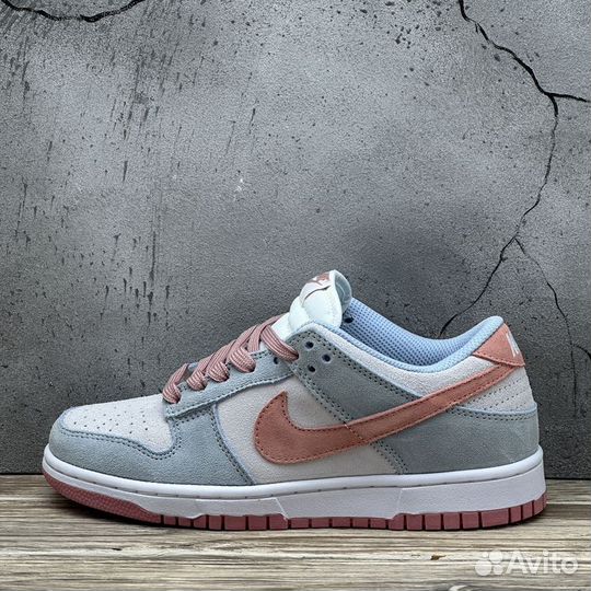 Кроссовки Nike Dunk Low Fossil Rose