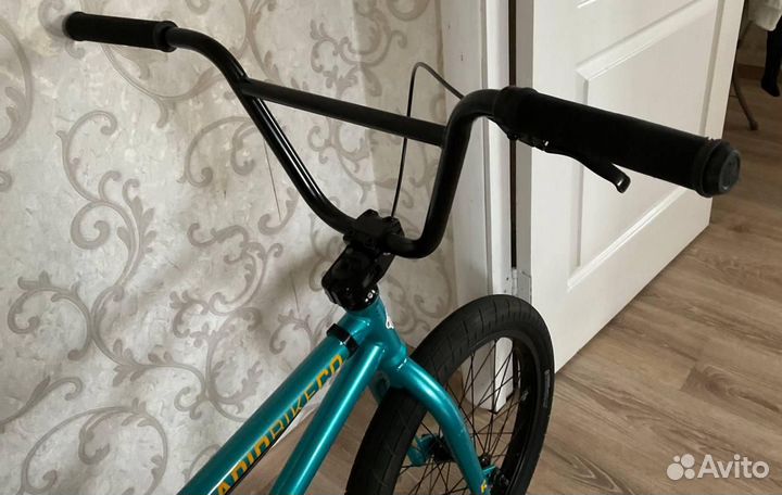 Велосипед BMX