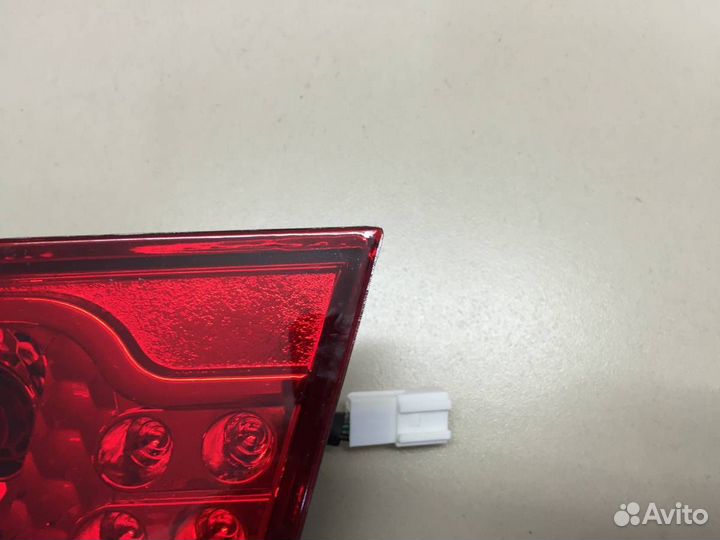Фонарь задний внутренний правый Kia Cerato TD 2009