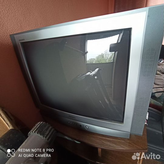 Телевизор samsung