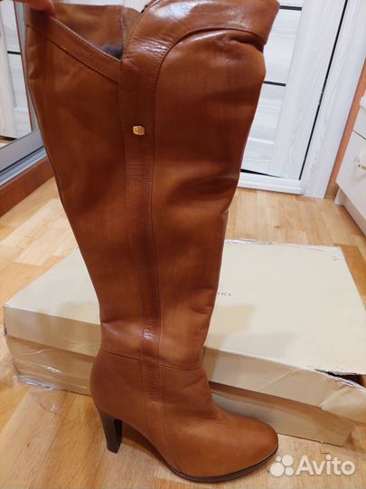 Сапоги зимние женские 36,40 размер(маломерят)новые