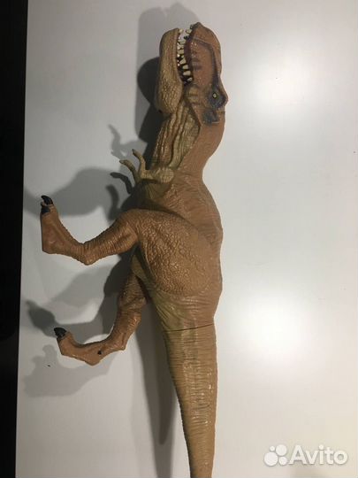 Динозавр jurassic world