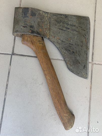 Топор для мяса кованый в отличном состояние