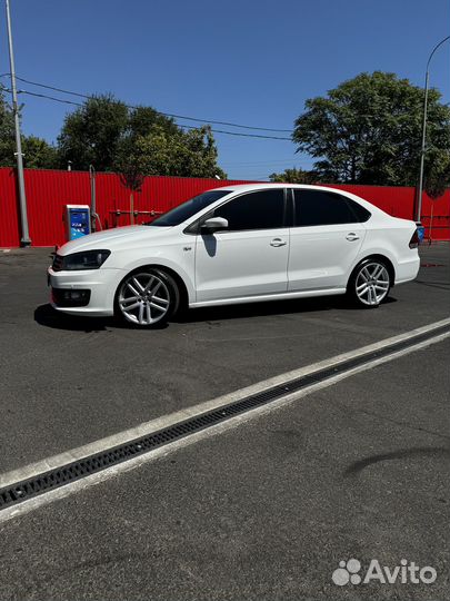 Volkswagen Polo 1.6 AT, 2016, 230 000 км