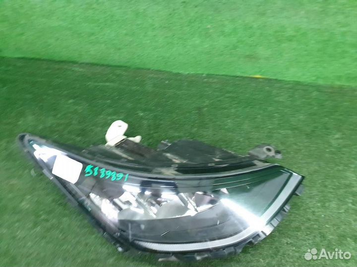Фара правая Hyundai Sonata