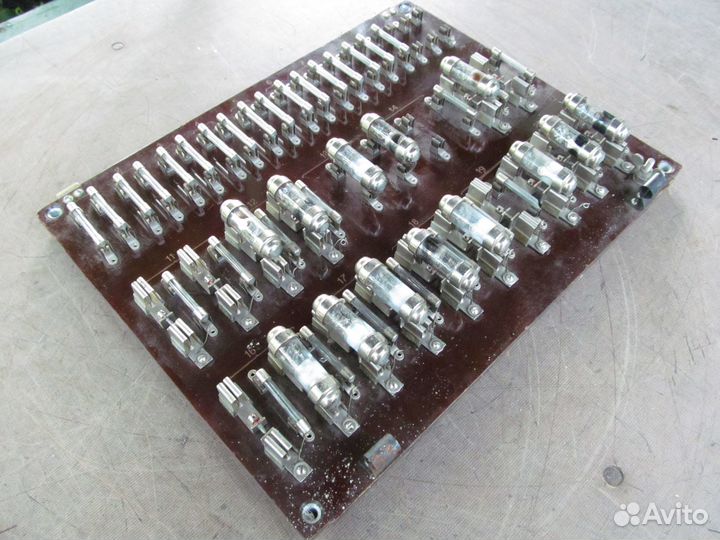 Щит предохранителей из кунга радиостанции