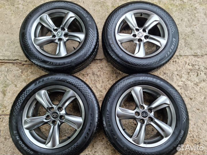 Toyota rav4 колеса новая резина