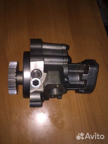 Насос масляный Cummins N14 3803698