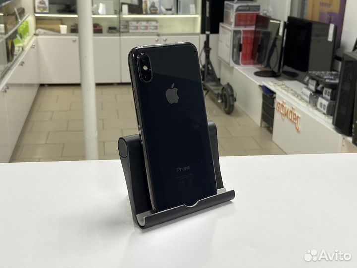 iPhone X, 256 ГБ