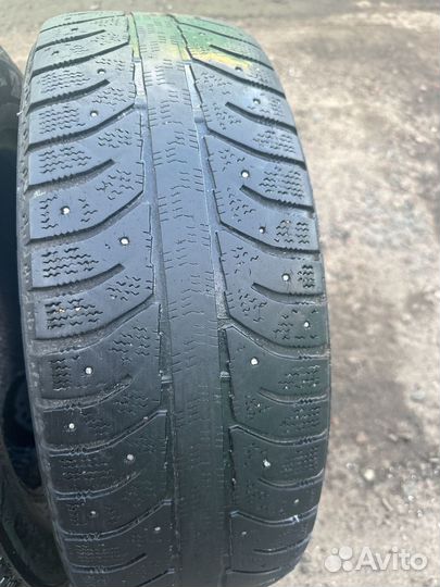 Bridgestone Ice Cruiser 7000 185/65 R15 88T