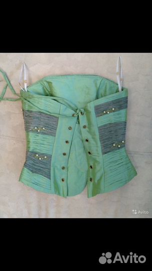 Платье вечернее