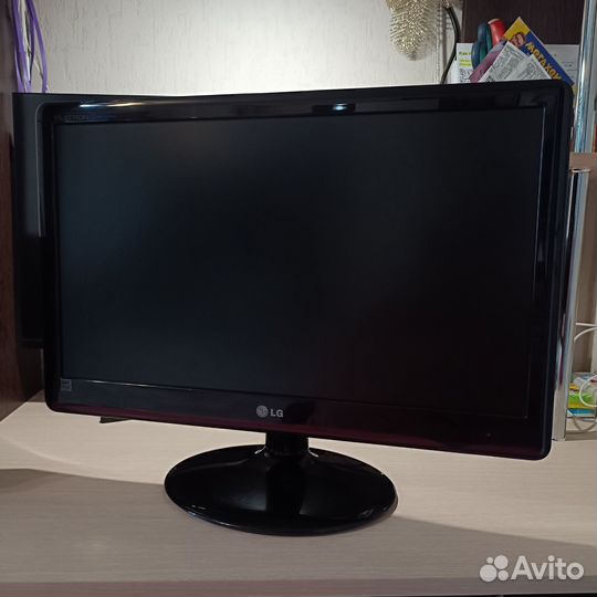 Монитор LG 21.5