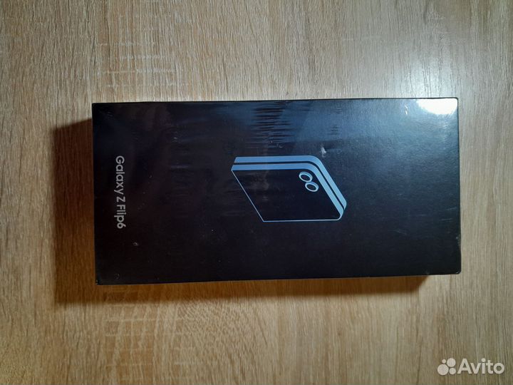 Samsung Galaxy Z Flip 6, 12/512 ГБ