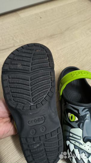 Обувь crocs для мальчика j2