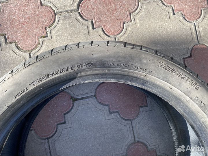 Bridgestone Turanza T005A 225/45 R19 92W