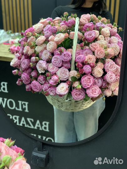 Композиция в корзине