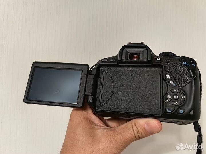 Canon 700D Body 8800 кадров