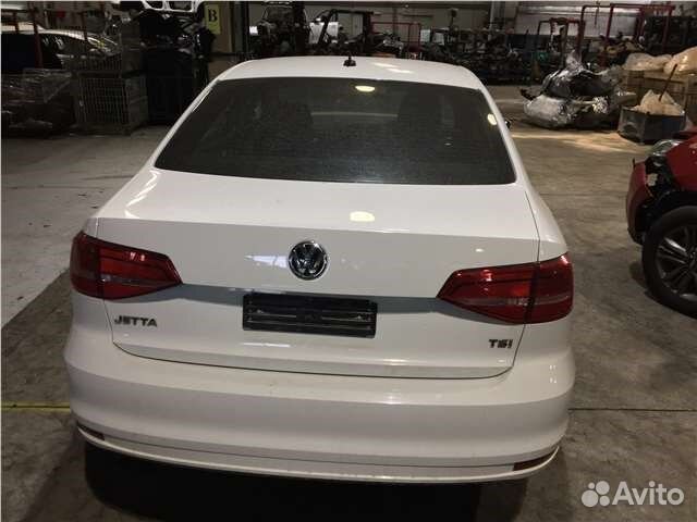 Разбор на запчасти Volkswagen Jetta 6