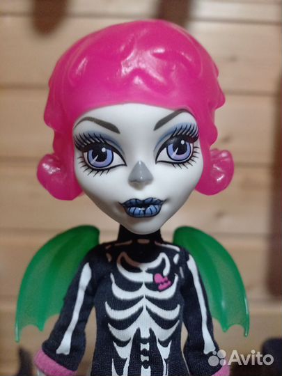 Кукла монстер хай monster high Скелита Сам