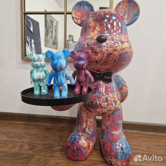 Фигура медведь bearbriks