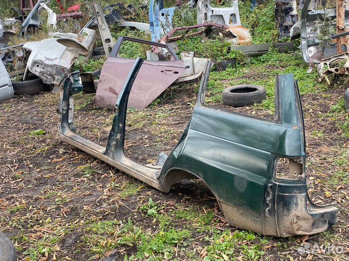 Заднее левое крыло Ваз 2111