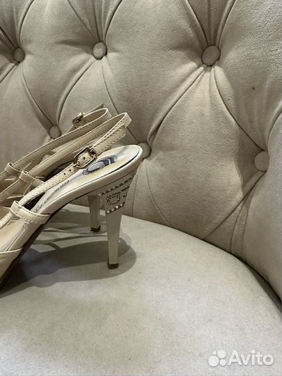 Босоножки Fabiano 37,5 оригинал