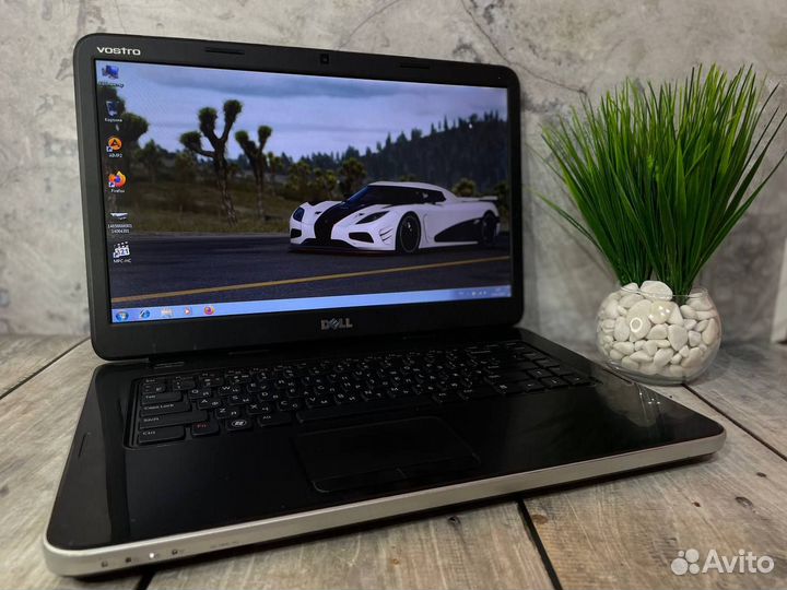 Ноутбук intel Core i3/ 6/300 Гб (в 2830)