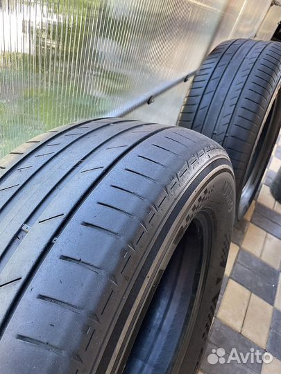 Kumho Ecsta PS71 285/60 R18