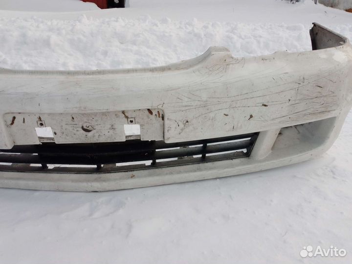 Бампер передний тойота гайя