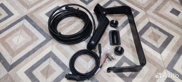 Эхолот Raymarine Element 12-HV