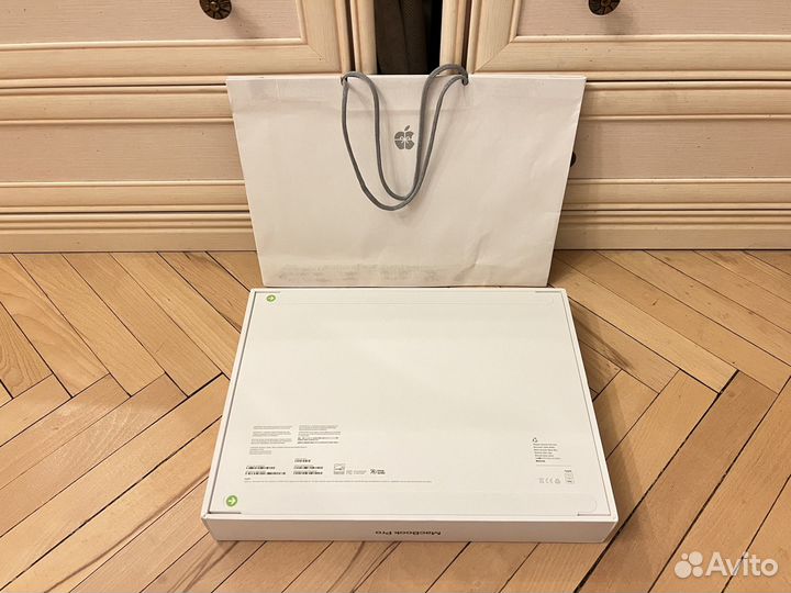 MacBook Pro 16 2024 M4 Max 128Gb 4Tb AppleCare+