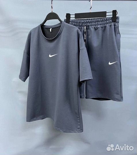 Спортивный костюм Nike