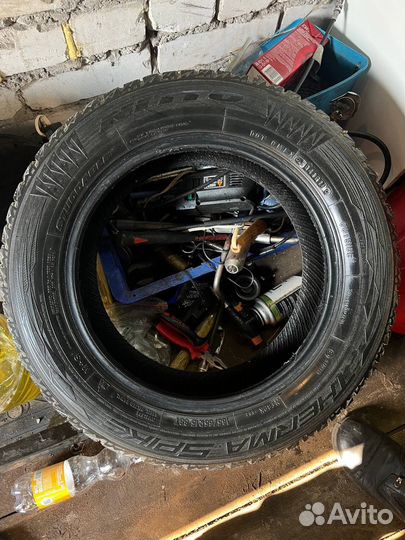 Nitto Therma Spike 185/65 R15