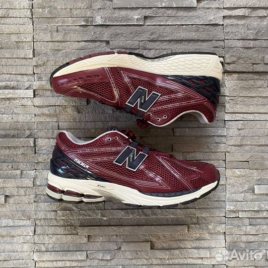 Кроссовки New Balance 1906R