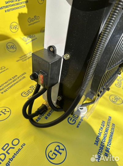 Маслоохладитель бетононасоса