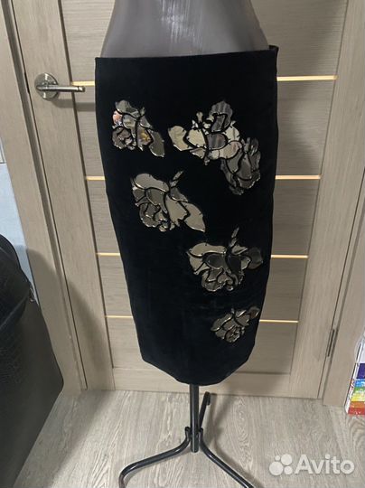 Бархатная юбка с арнаментом