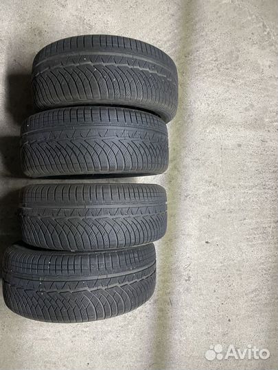 Michelin Alpin 4 245/45 R18 100