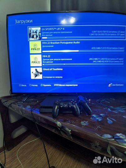 Sony playstation 4 slim+много игр