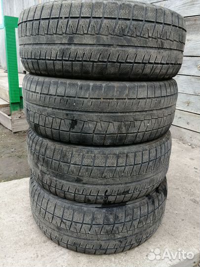 Bridgestone Blizzak Revo GZ 205/55 R16