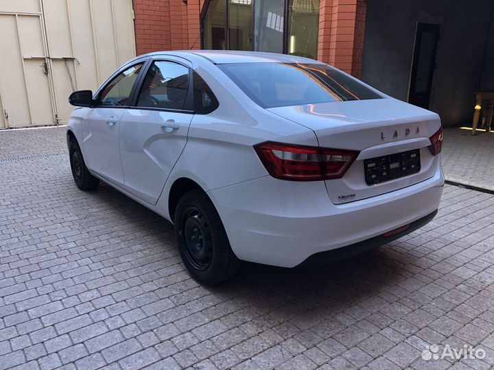 LADA Vesta 1.6 МТ, 2022, 27 000 км