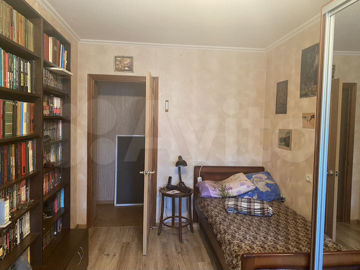 2-к. квартира, 49 м², 3/5 эт.